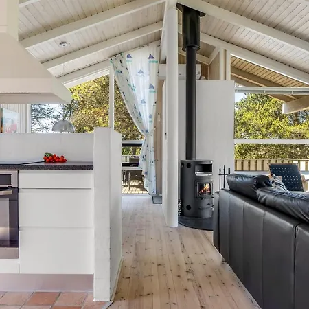 Erle - 990m From The Sea By Interhome